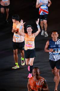 BIB: 23555, 26569, 42923
                            <button type="button" onclick="openModal(23099820)" class="btn btn-primary btn-sm float-right btn-popup" data-toggle="modal" data-target=".modal-high-quality">
                        <i class="fas fa-shopping-cart"></i> Add to Cart
                    </button>
                                            <button type="button" onclick="isThisMe(23099820, true)" class="btn btn-success btn-sm float-right btn-popup btn-isme hidden" data-toggle="tooltip" data-placement="bottom" title="นี่คือรูปของคุณใช่ไหม คลิกที่นี่เพื่อเอาเข้าอัลบั้ม">
                        <i class="fas fa-plus"></i> Add to album
                    </button>
                    <button type="button" onclick="isThisMe(23099820, false)" class="btn btn-warning btn-sm float-right btn-popup btn-isnotme hidden">
                        <i class="fas fa-ban"></i> Remove from album
                    </button>